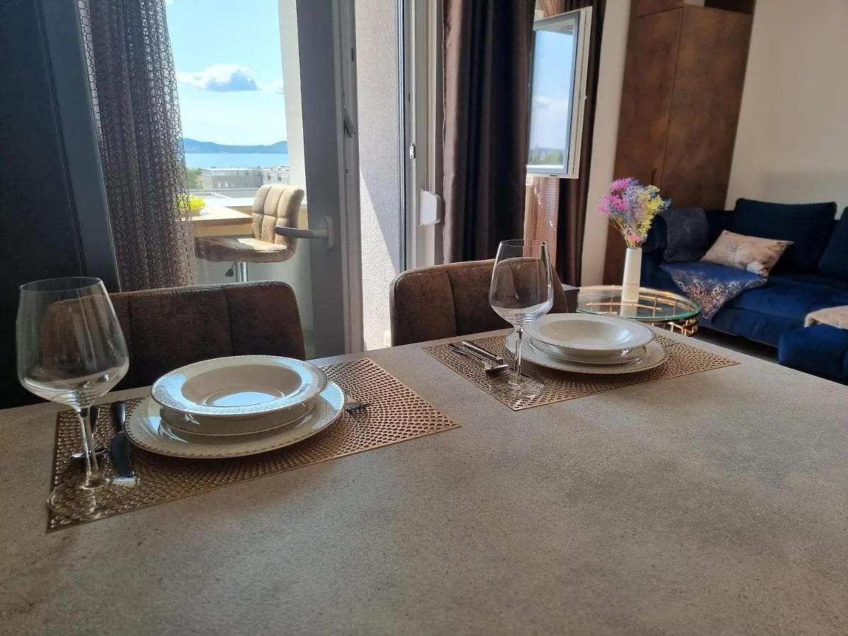 Booking Beautifull Studio Apartment Bell With Balcony And Sea View In Zadar