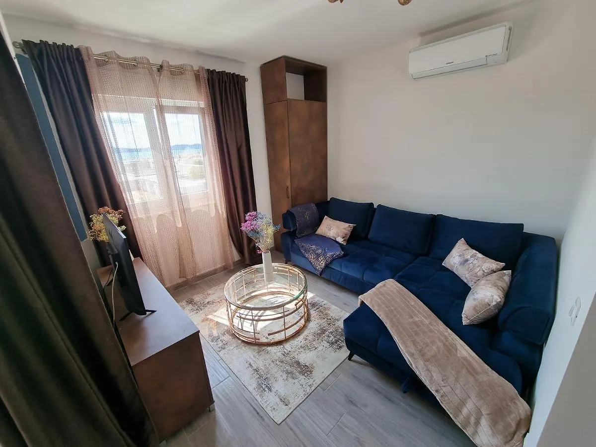 Booking Beautifull Studio Apartment Bell With Balcony And Sea View In Zadar