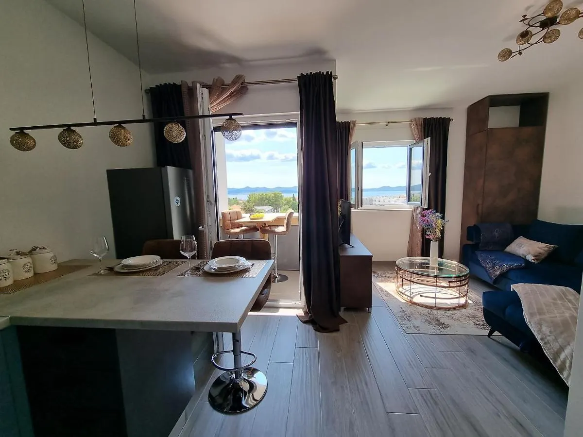 Booking Beautifull Studio Apartment Bell With Balcony And Sea View In Zadar